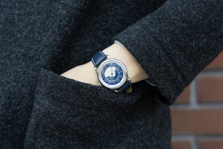 Montre Metrical – modèle Metrical Epiphany One, photo extraite de l’article Découvrez la Metrical Epiphany One : Innovation et Tradition.