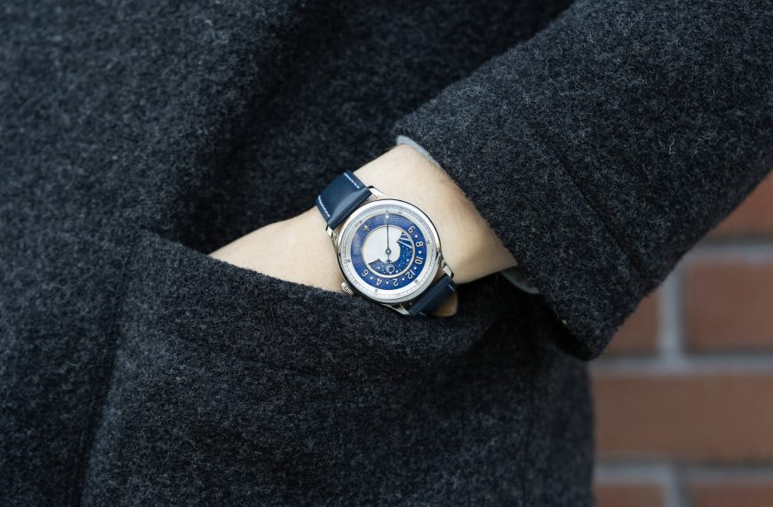 Montre Metrical – modèle Metrical Epiphany One, photo extraite de l’article Découvrez la Metrical Epiphany One : Innovation et Tradition.