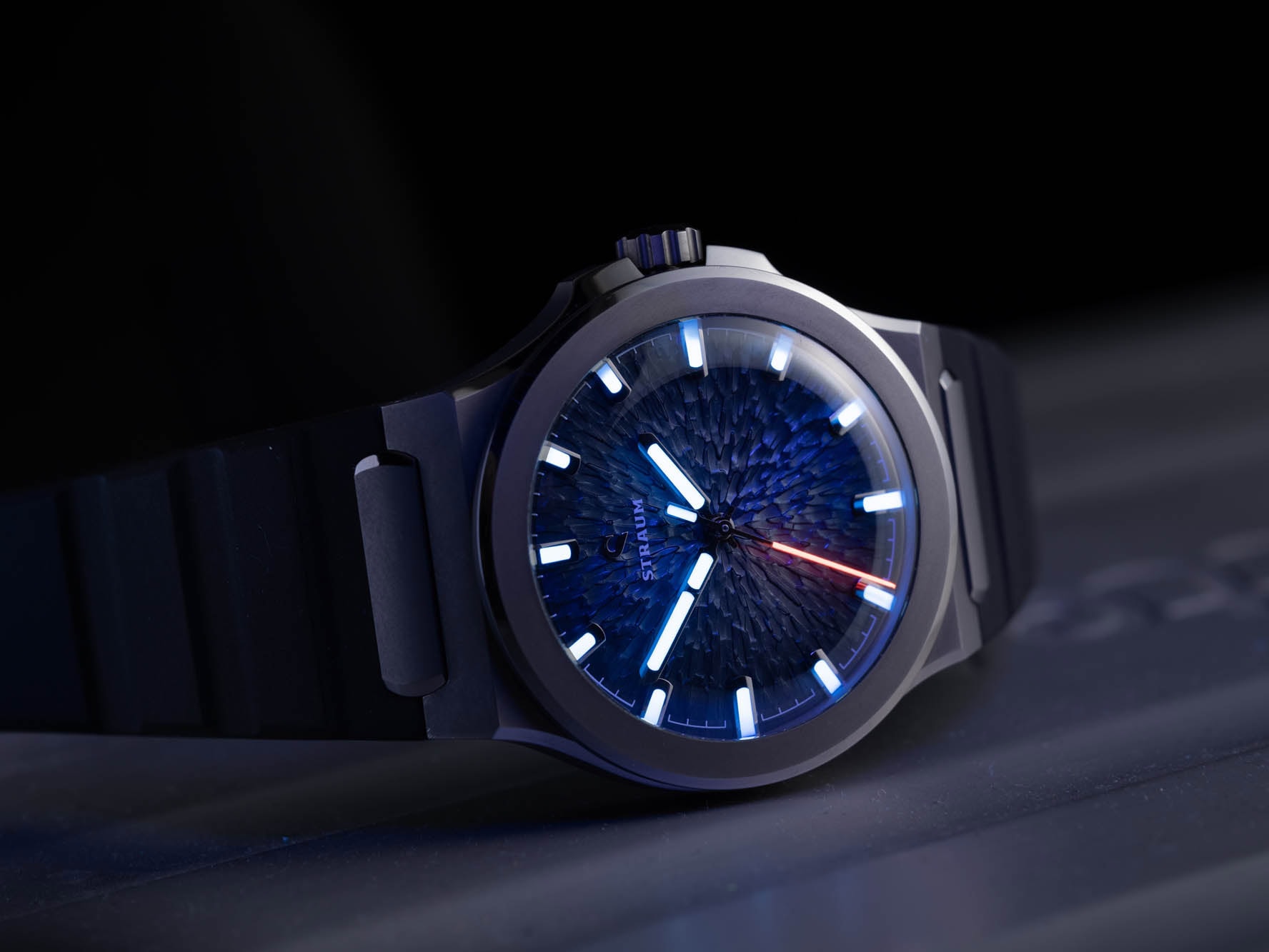 La Jan Mayen Titanium Stormy Seas de Straum