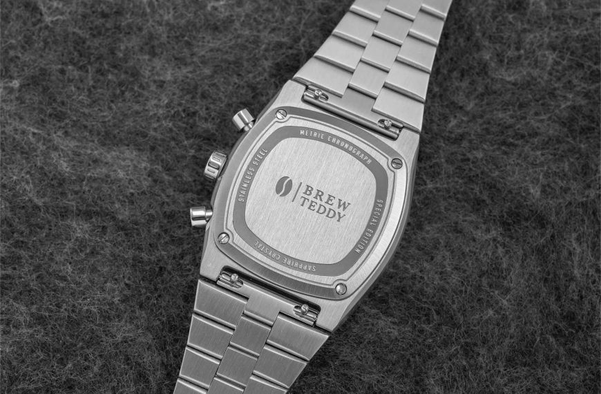 Montre Brew – modèle Teddy Baldassarre Brew collaboration, photo extraite de l’article Teddy Baldassarre et Brew : une collaboration horlogère unique.