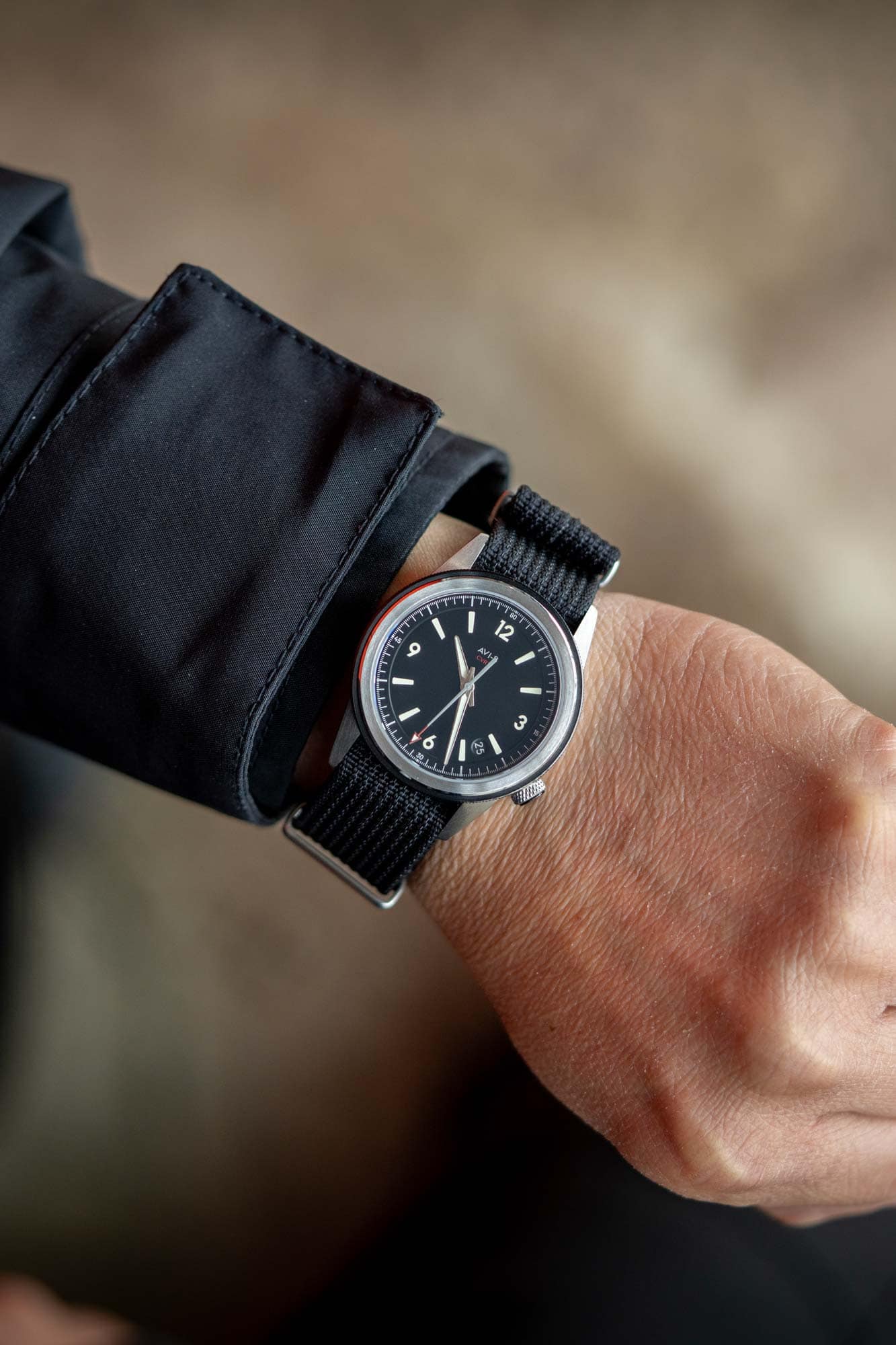 Montre AVI-8 – modèle AVI-8 CVRT 3775A, photo extraite de l’article AVI-8 CVRT 3775A : Montre Outil Technique Accessible.