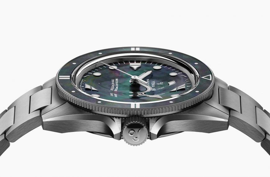 Montre Yema – modèle Yema Navygraf Pearl, photo extraite de l’article Yema Navygraf Pearl : Plongeur Éblouissant en Nacre.