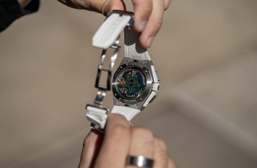 Montre Zenith – modèle Zenith Defy Extreme Chroma, photo extraite de l’article Découvrez les Éditions Limitées Zenith Defy Extreme Chroma.