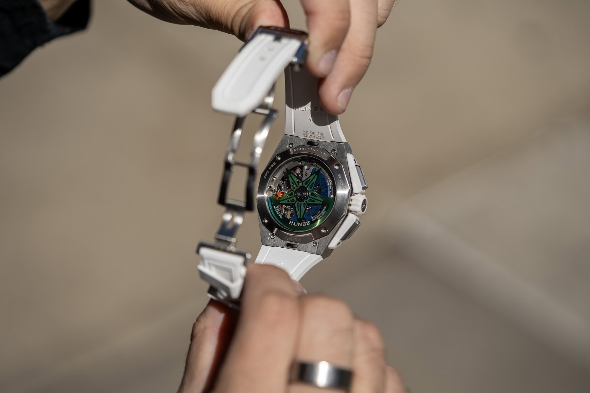 Montre Zenith – modèle Zenith Defy Extreme Chroma, photo extraite de l’article Découvrez les Éditions Limitées Zenith Defy Extreme Chroma.